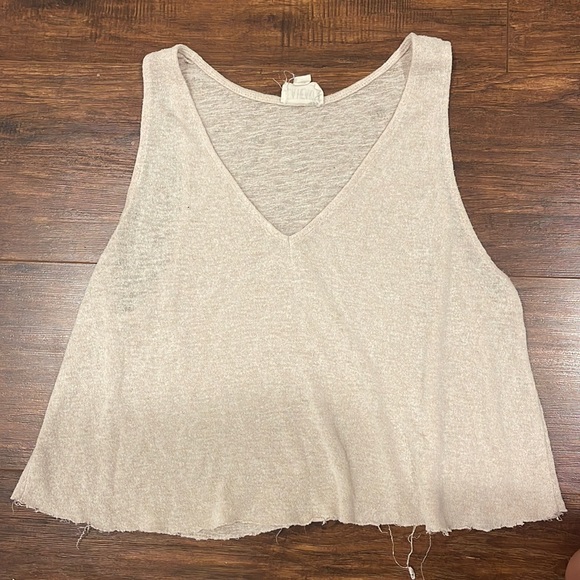 Cream tank - Picture 1 of 1